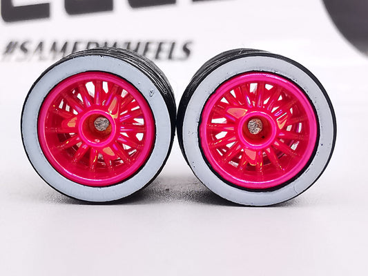 Lowrider 12 mm Metallic Pink ring, black tire white wall DISTRIBUIDORES