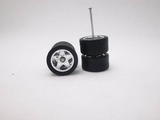 5star 12 mm chrome ring, black tire DISTRIBUIDORES