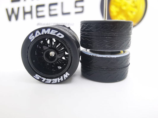Lowrider 12 mm Black ring, black tire with lettering DISTRIBUIDORES