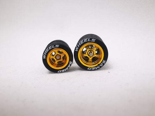 5 bolt 1012mm gold ring, black tire with lettering