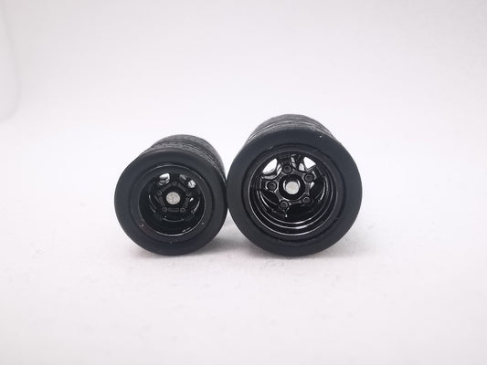 5 bolt 1012 mm black rim, black tire