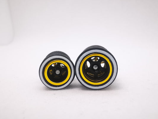 5 bolt 1012 mm black gold rim, black tire with white line