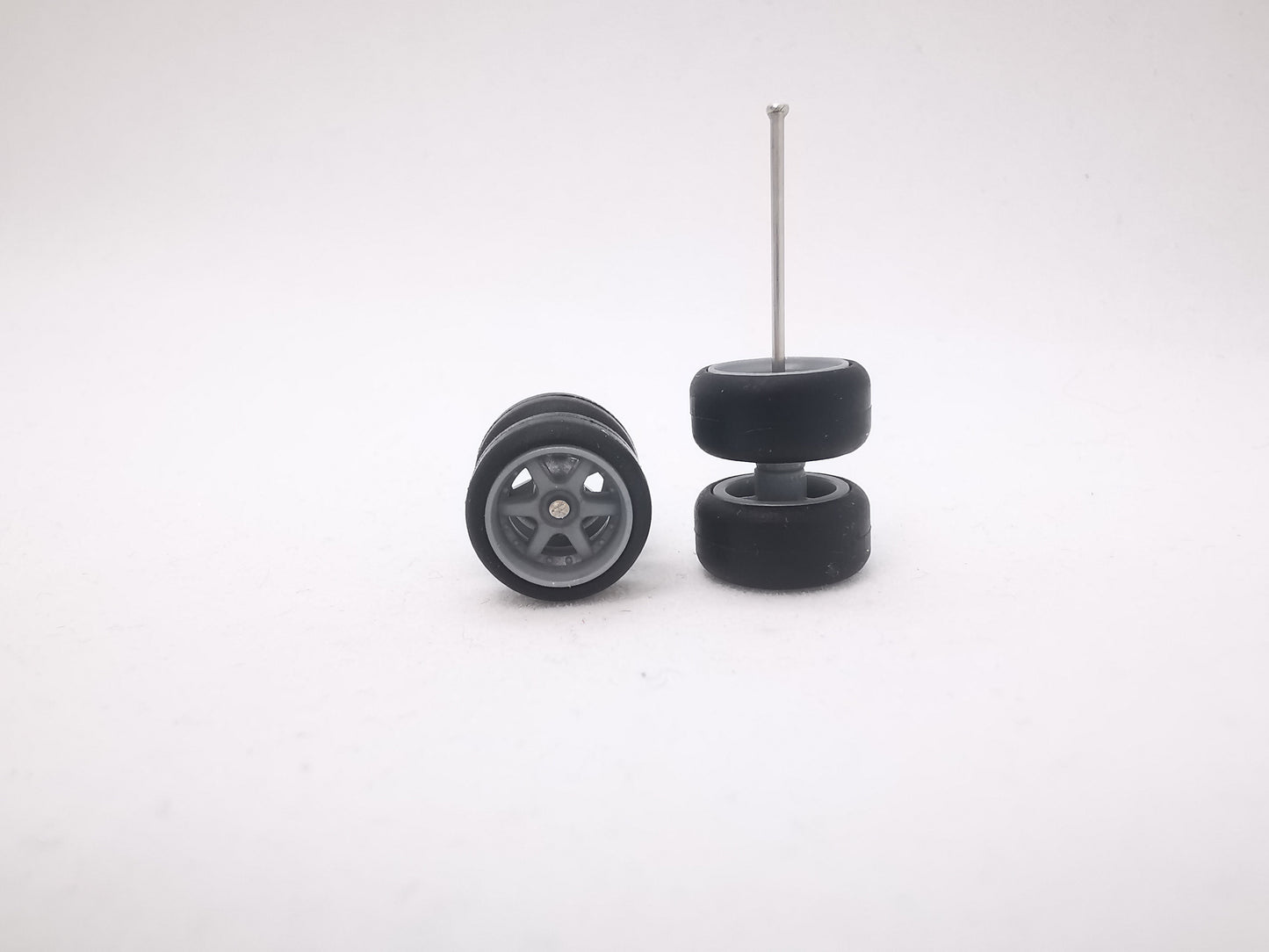 6 spoke jdm 11mm grey ring, black tire