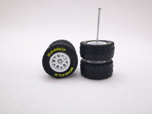 JAGUAR WARRIOR AT 10 MM thunder white ring, black tire with yellow lettering
